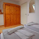 Charmante In Kirchdorf Insel Poel Appartamento