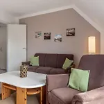 Charmante In Kirchdorf Insel Poel