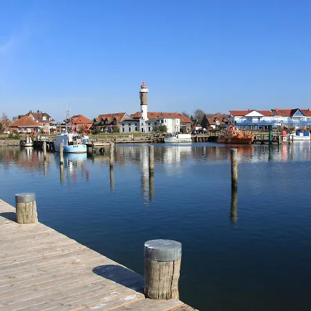 Charmante In Kirchdorf Insel Poel דירה *