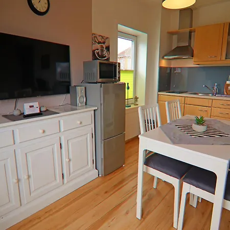 Charmante In Kirchdorf Insel Poel *