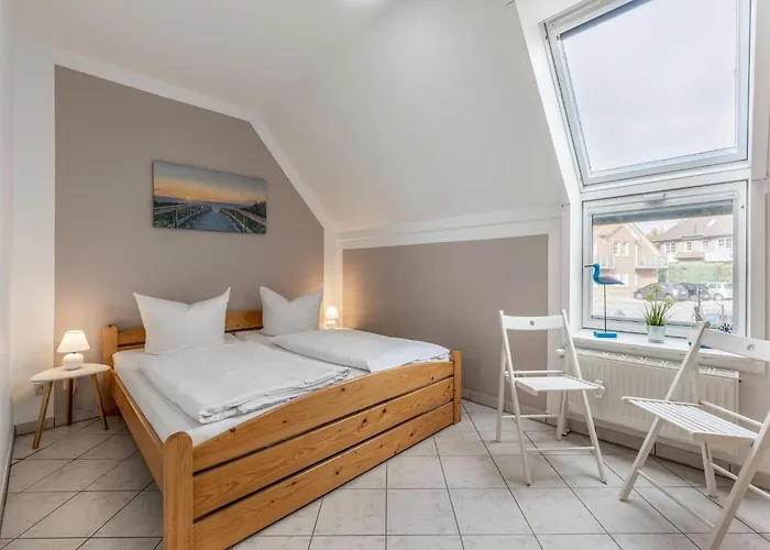 Charmante In Kirchdorf Insel Poel *